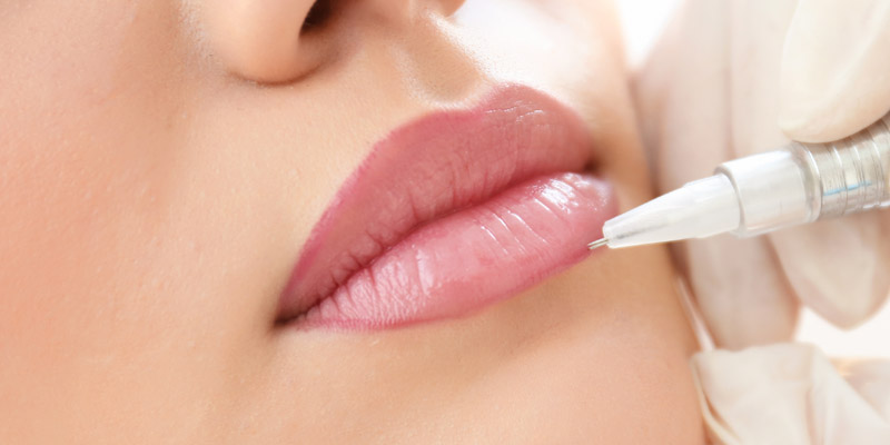 cosmetic tattooing of lips