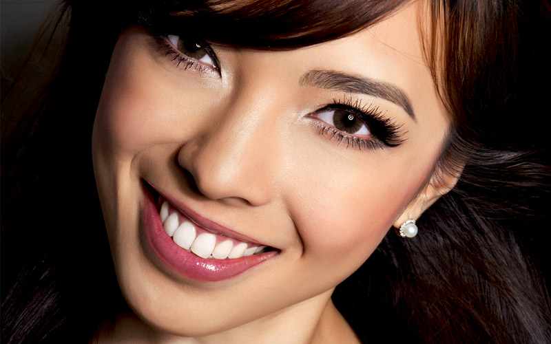Beautiful model with microbladed eyebrows